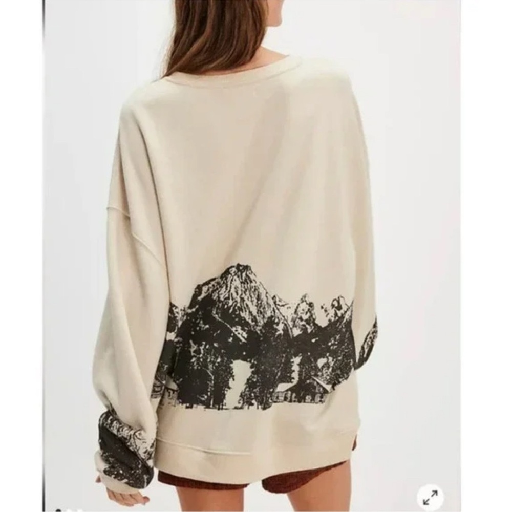 Free People Oversized Classic Beige Mountain Print Sweatshirt